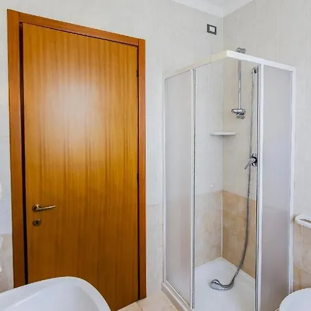 Tamerici Bilocale Fronte Piscina - Agenzia Cocal Apartment